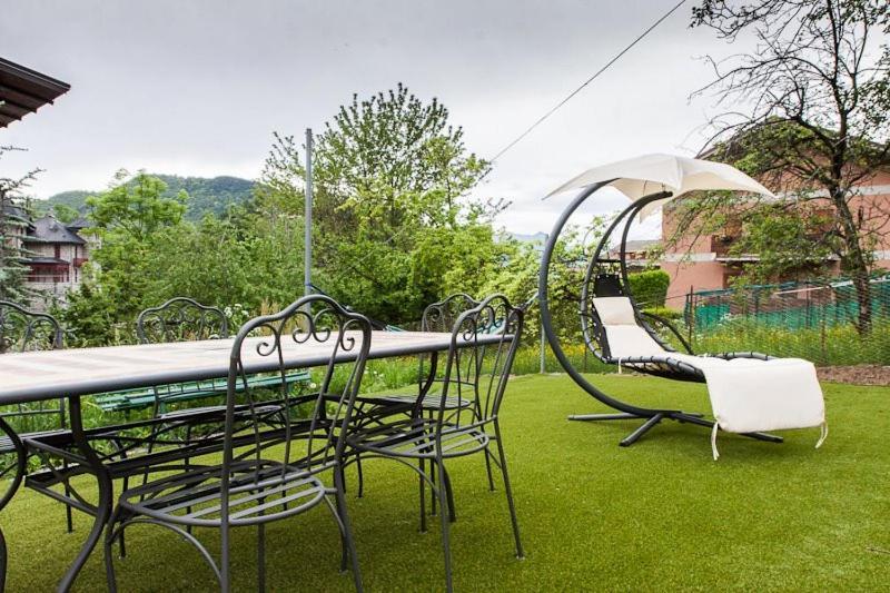 Rainbow House Apartment Esino Lario Exterior photo